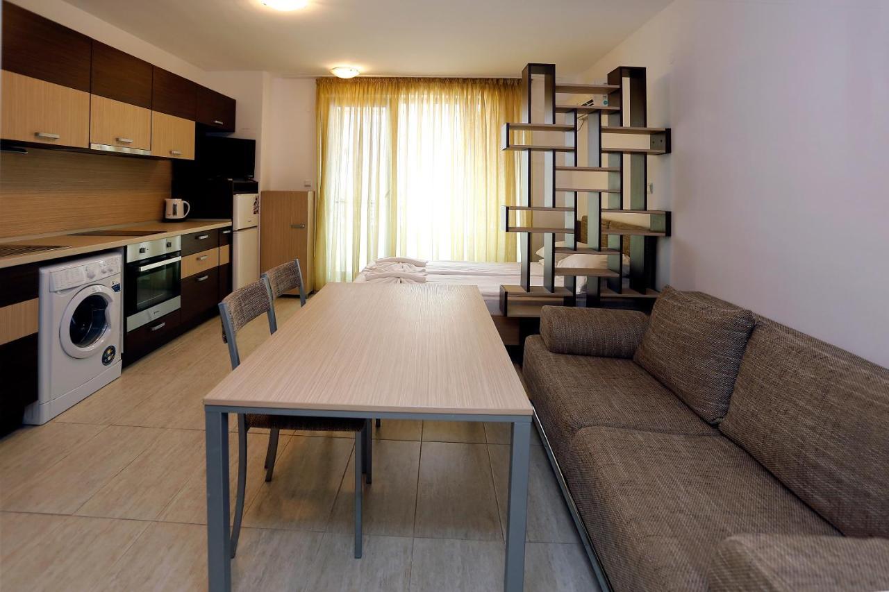 Low Cost Apartments In Green Life Созопол Екстериор снимка