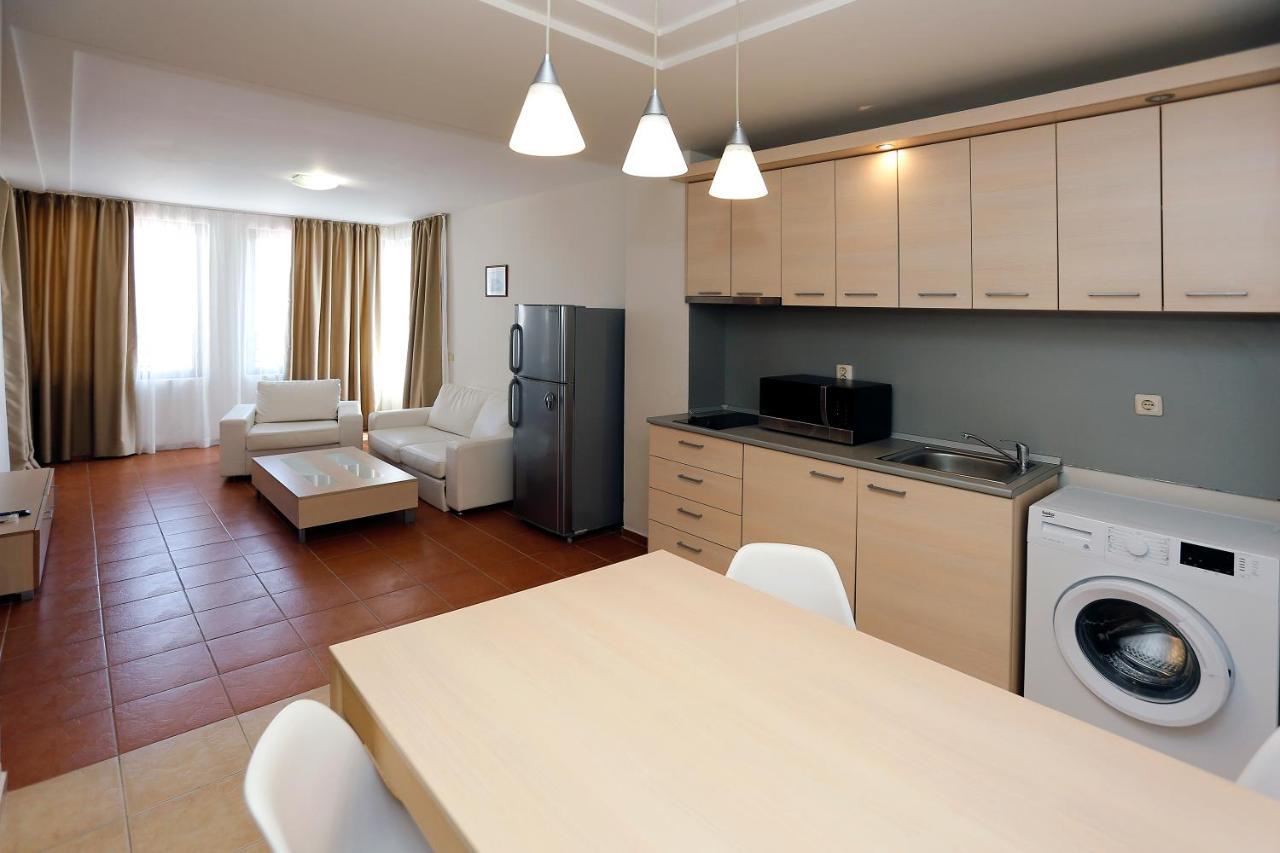 Low Cost Apartments In Green Life Созопол Екстериор снимка